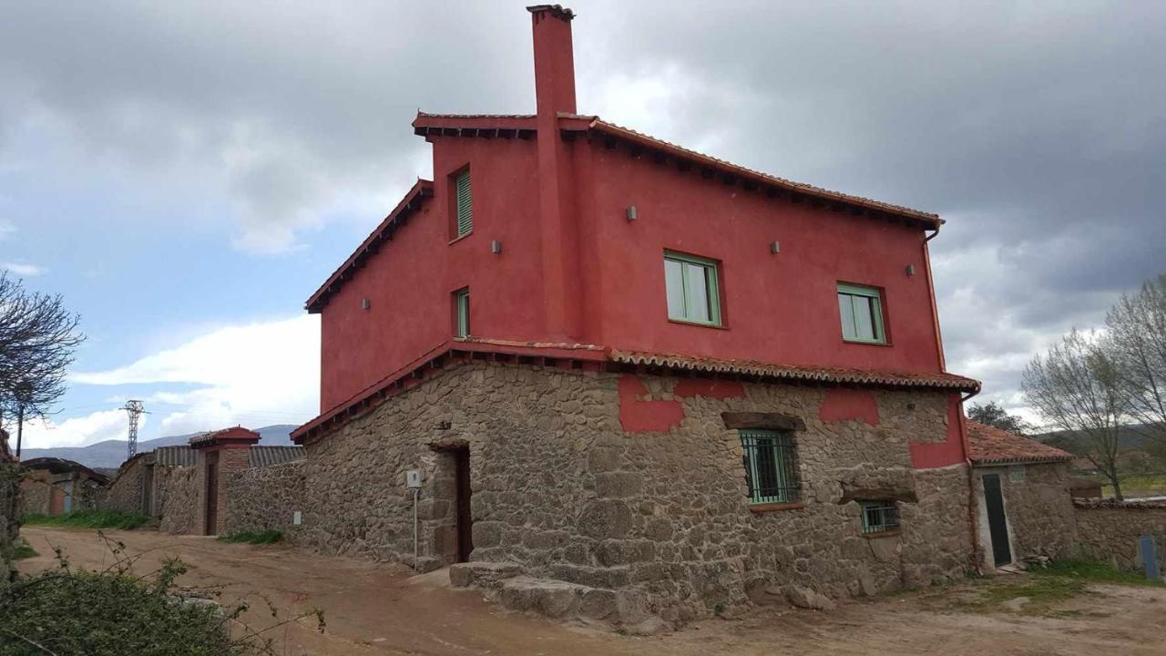 Casa Rural Rojo Del Tietar La Iglesuela Luaran gambar
